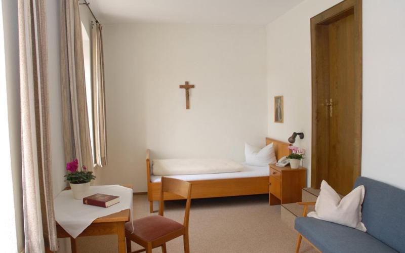 Tagungshaus Im Kloster Neresheim Hotel Eksteriør billede