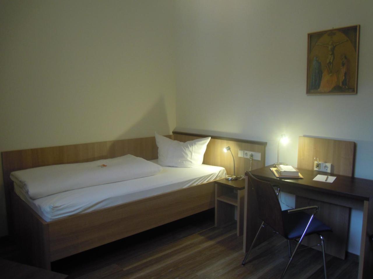 Tagungshaus Im Kloster Neresheim Hotel Eksteriør billede