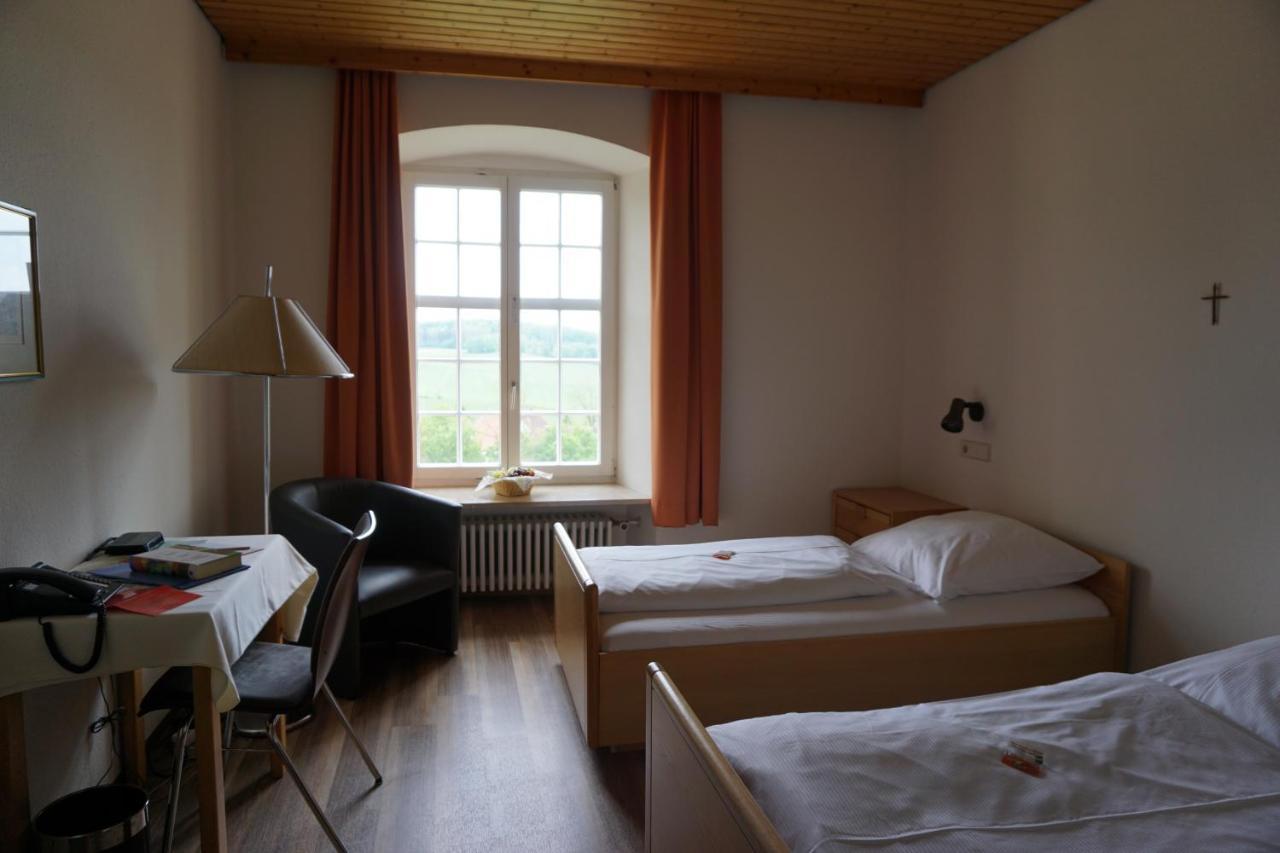 Tagungshaus Im Kloster Neresheim Hotel Eksteriør billede