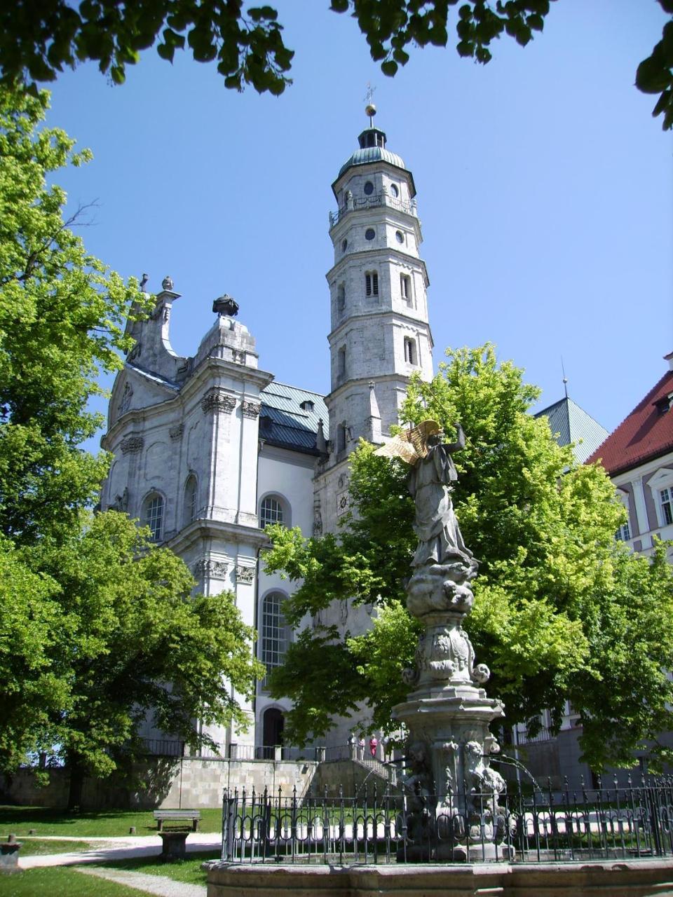 Tagungshaus Im Kloster Neresheim Hotel Eksteriør billede